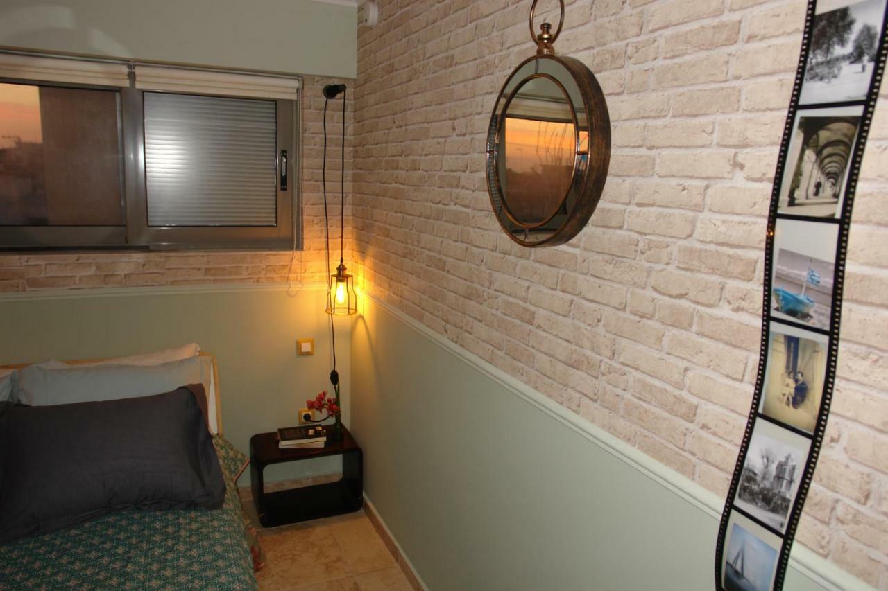 "Green Apartment" Close To Port & Center - Parking Patras Exteriör bild