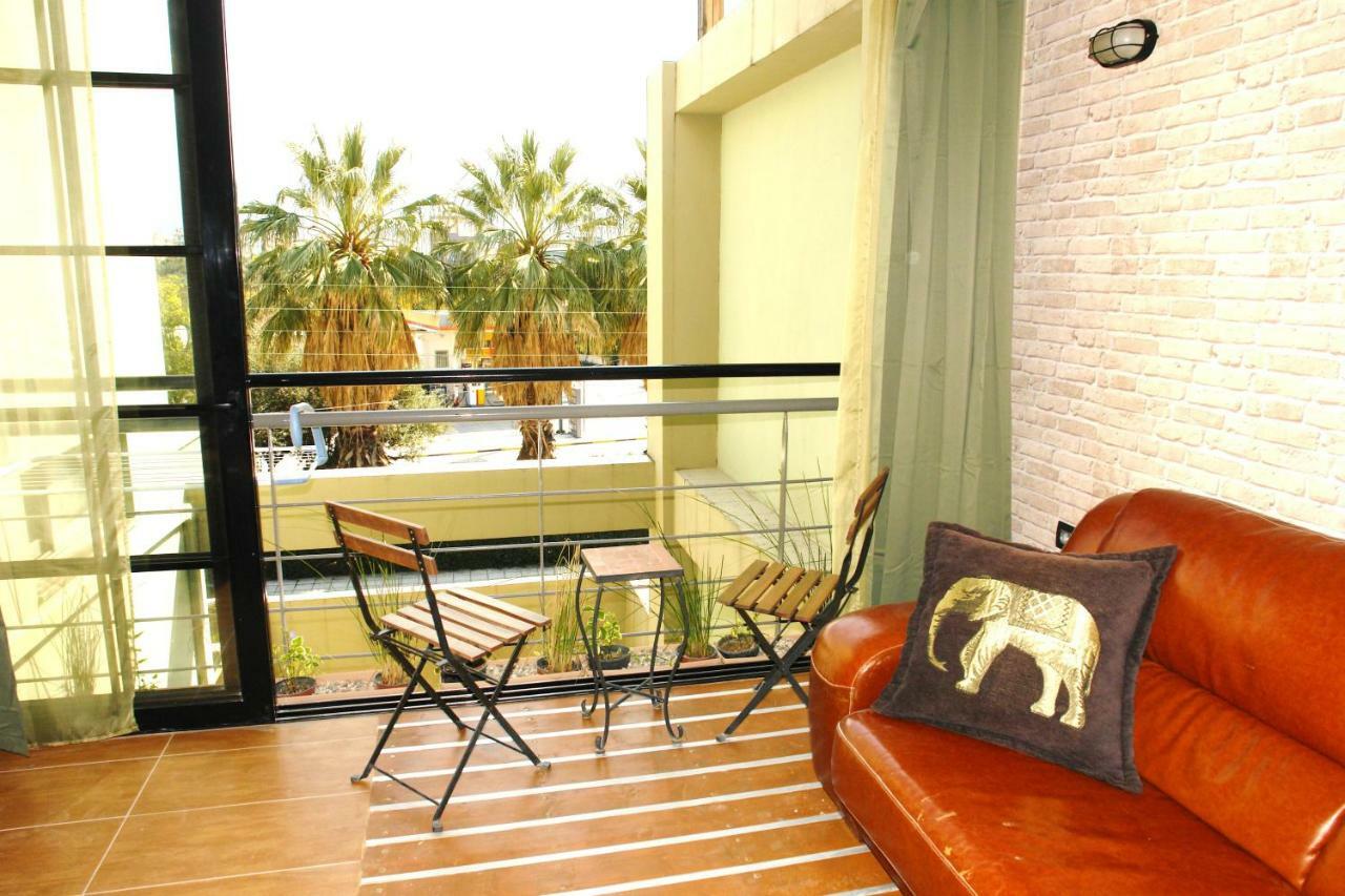"Green Apartment" Close To Port & Center - Parking Patras Exteriör bild