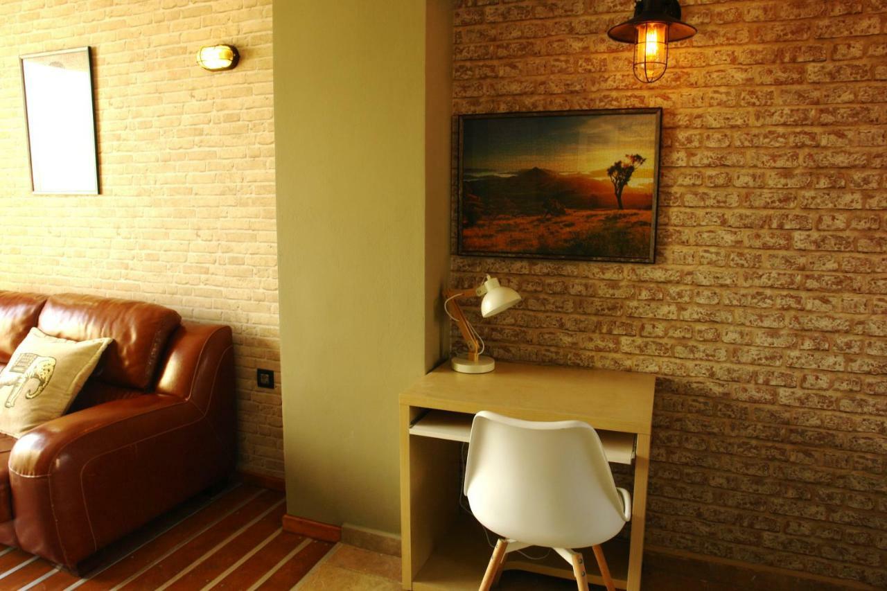 "Green Apartment" Close To Port & Center - Parking Patras Exteriör bild